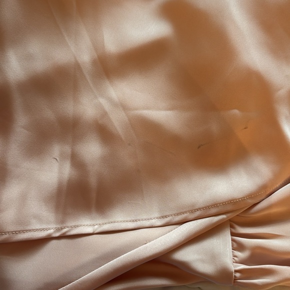 Lulu’s Satin Sleeveless Mock Neck Maxi Dress in Champagne/Blush - Picture 10 of 12